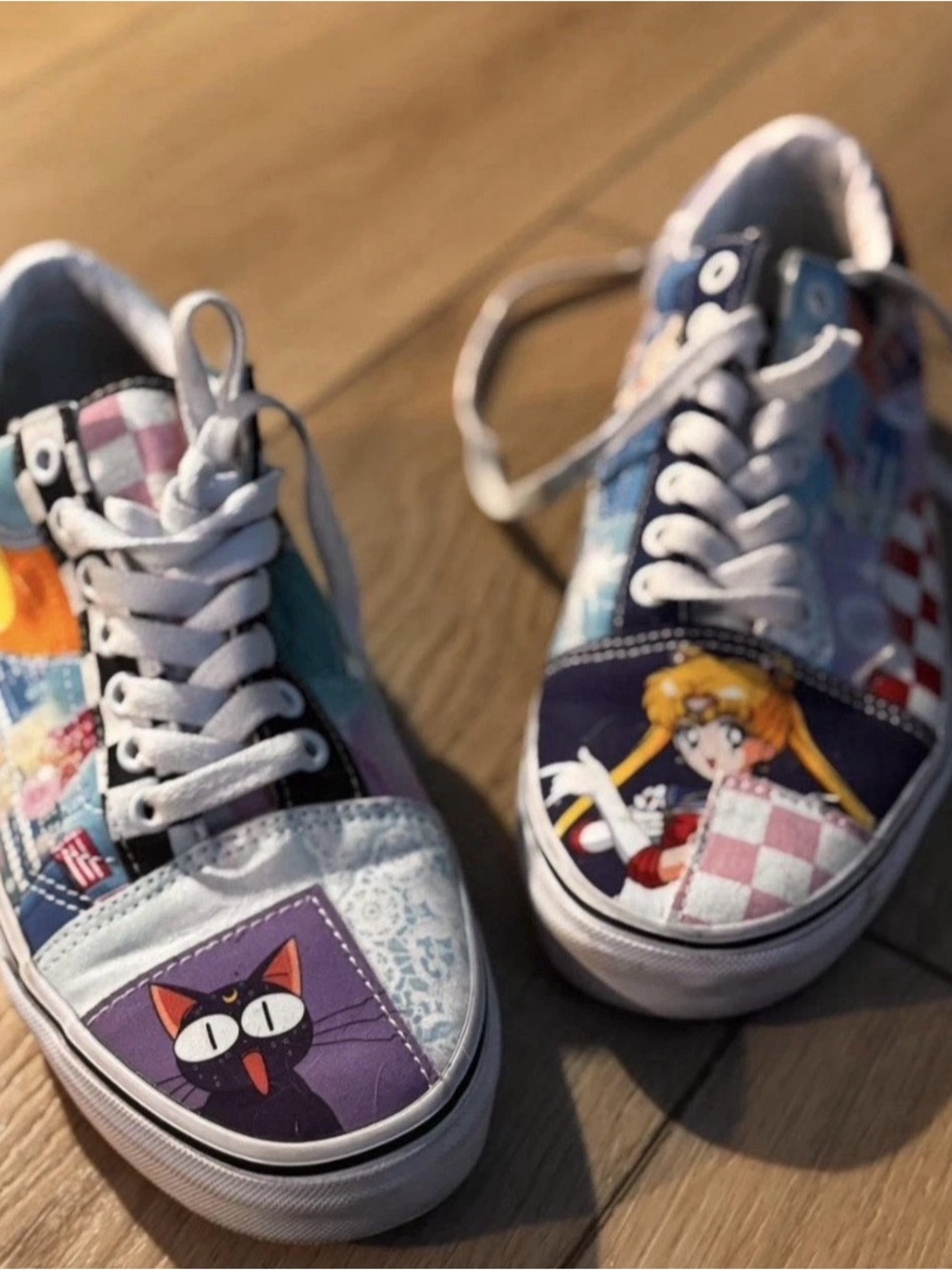 VANS Sailor Moon x Old Skool Pretty Guardian - Patchwork Wmns Sz 9/Men 7.5 EUC - Picture 9 of 10